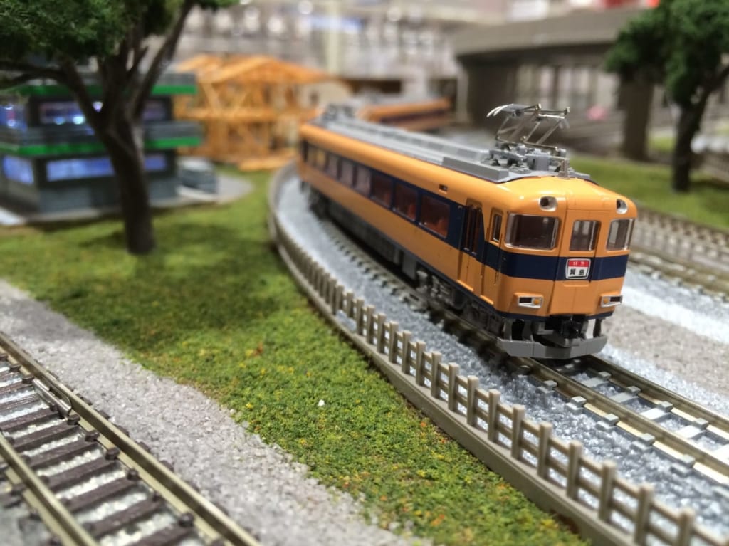 近鉄電車の模型