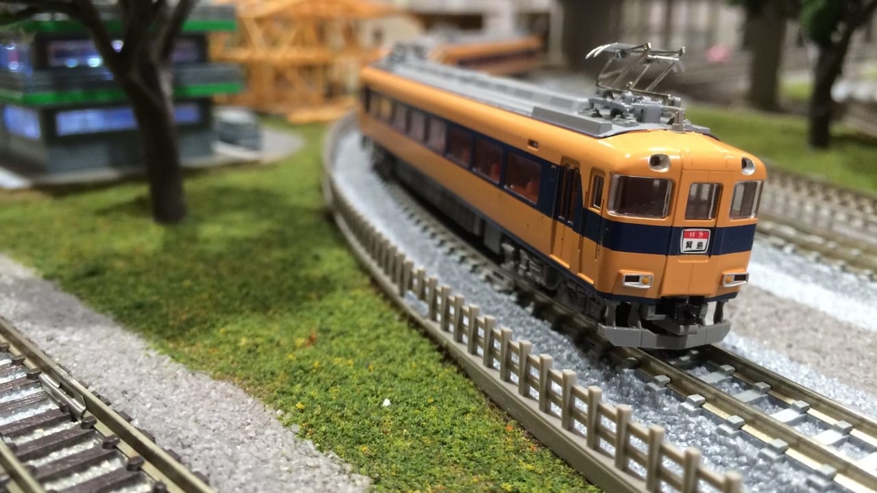 近鉄電車の模型