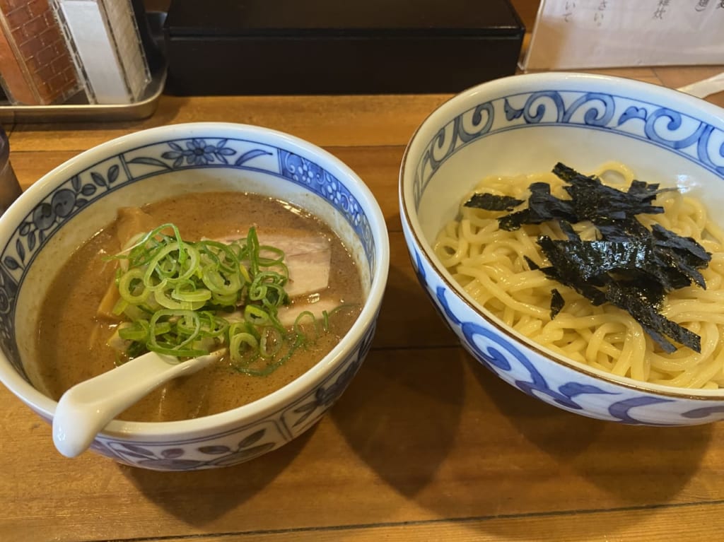 はなやまラーメン