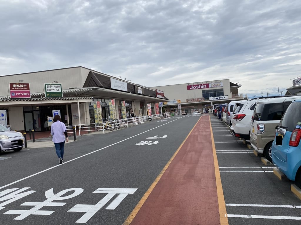 イオンの駐車場