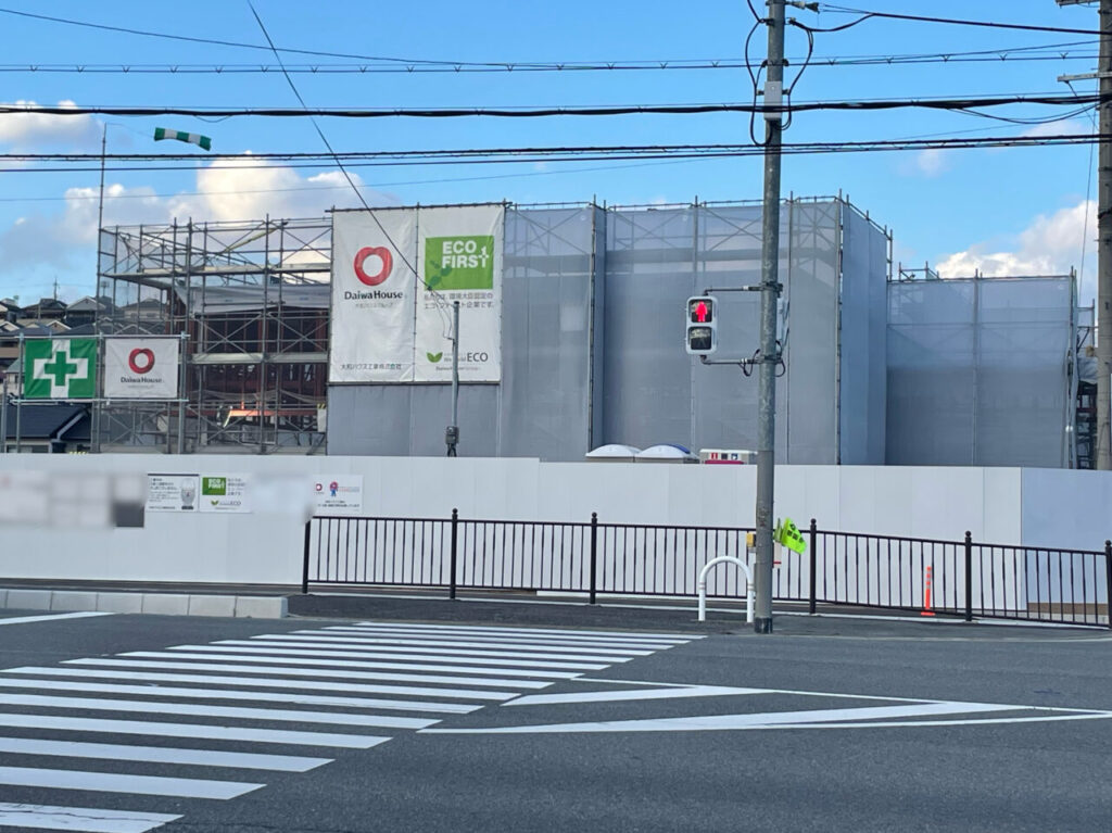 建設中のスターバックス奈良香芝店