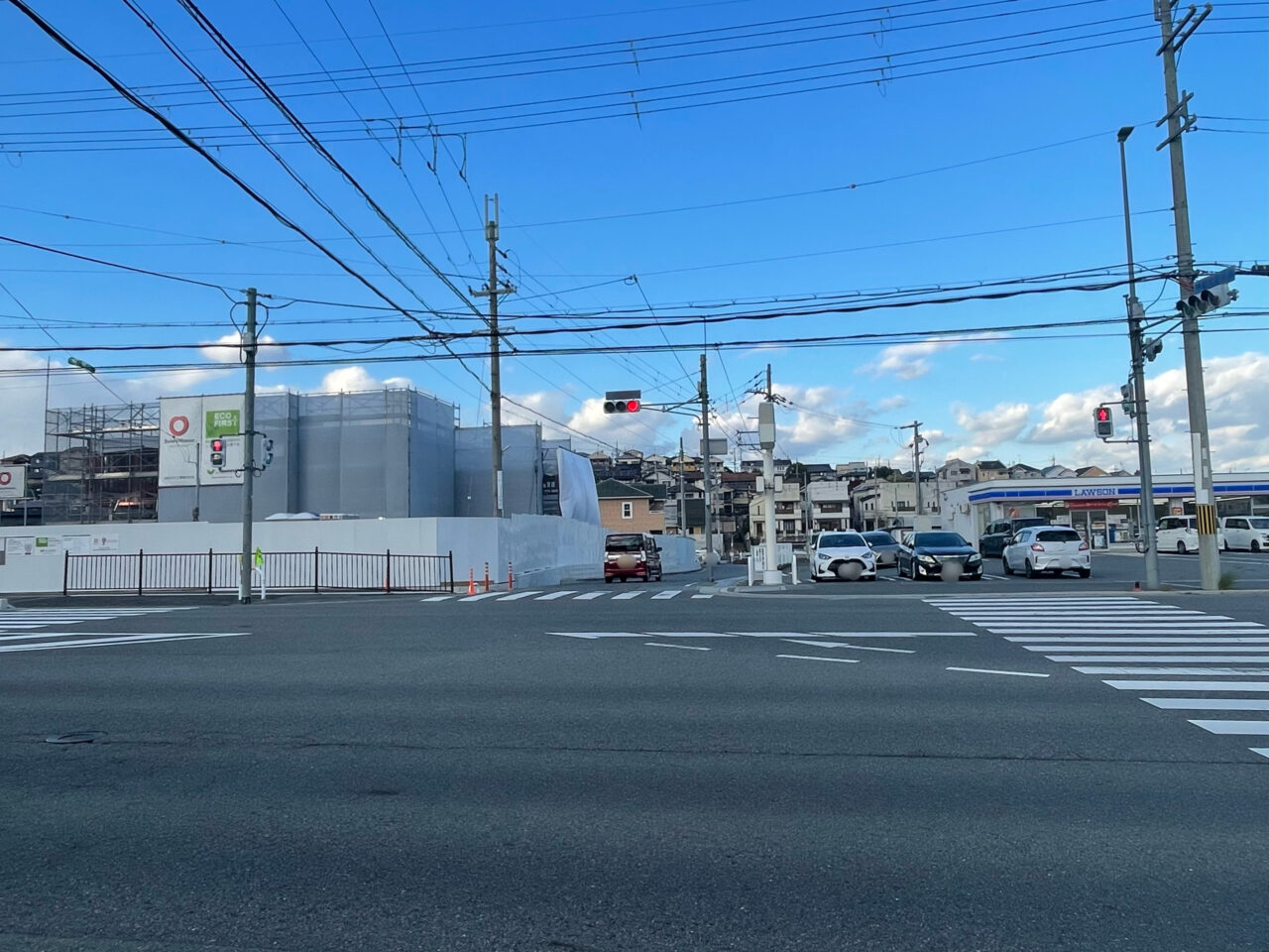 ローソン横で建設中のスターバックス奈良香芝店