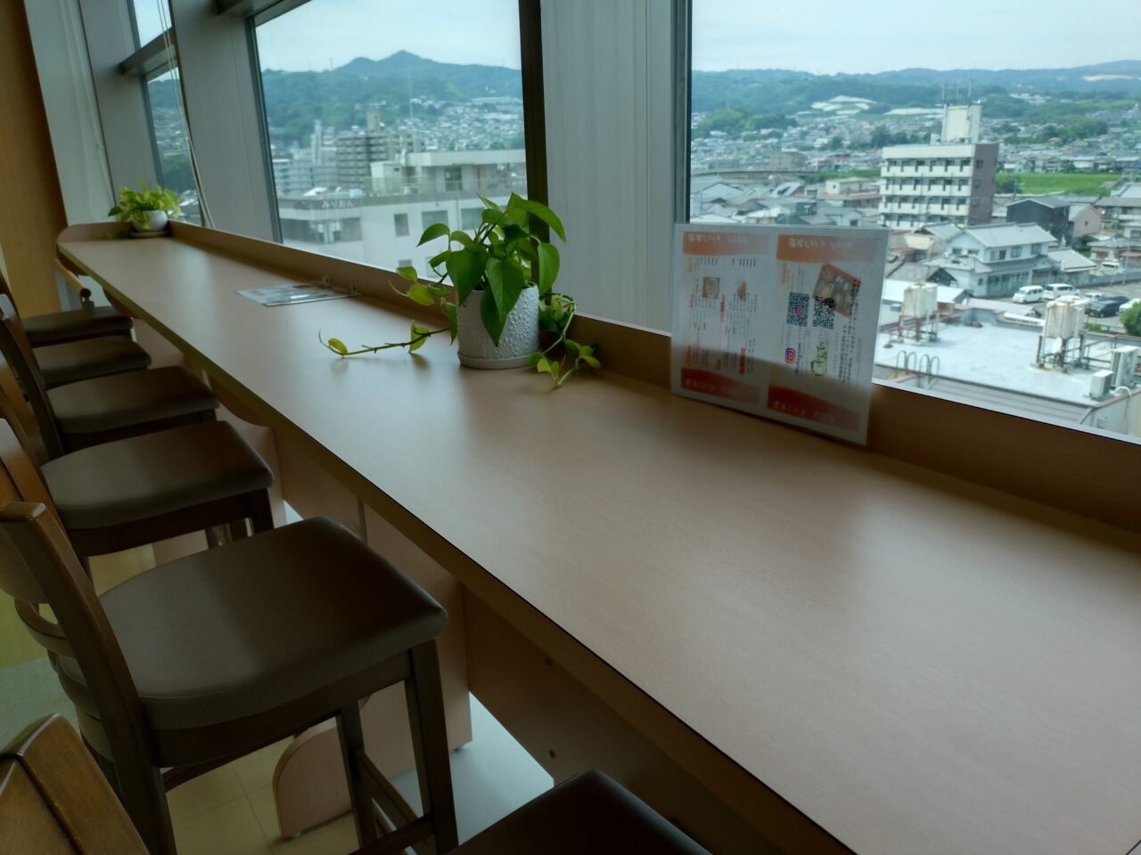 雪丸café Poem　カウンター席