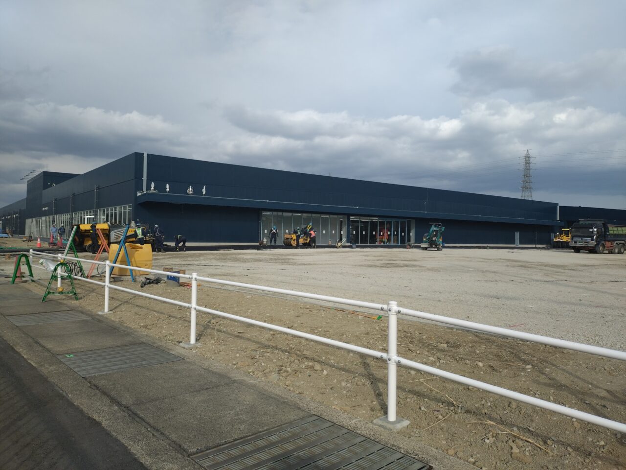 メガセンタートライアル西大和店