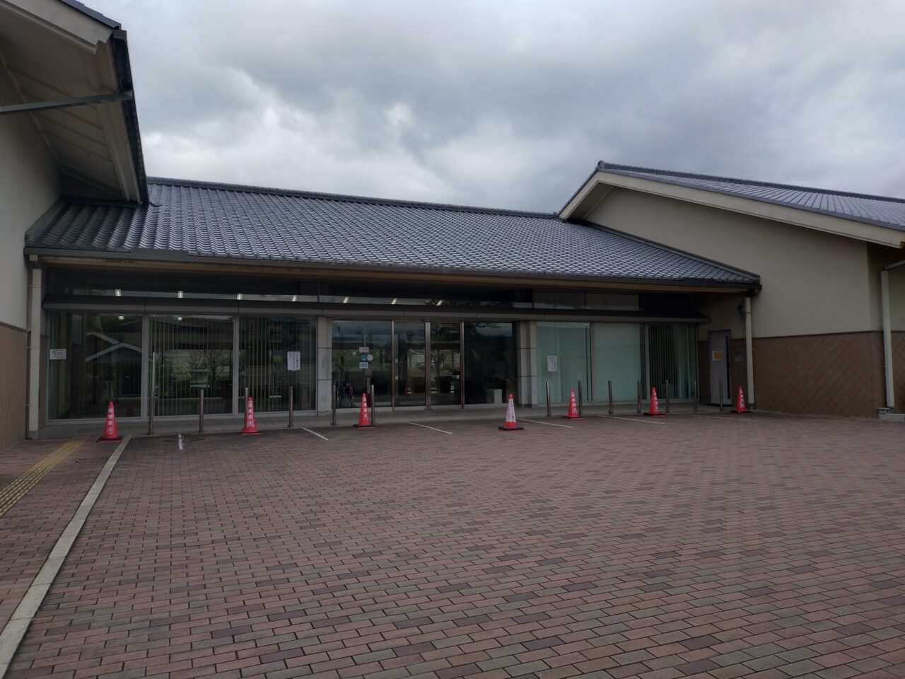 芸術会館美楽来