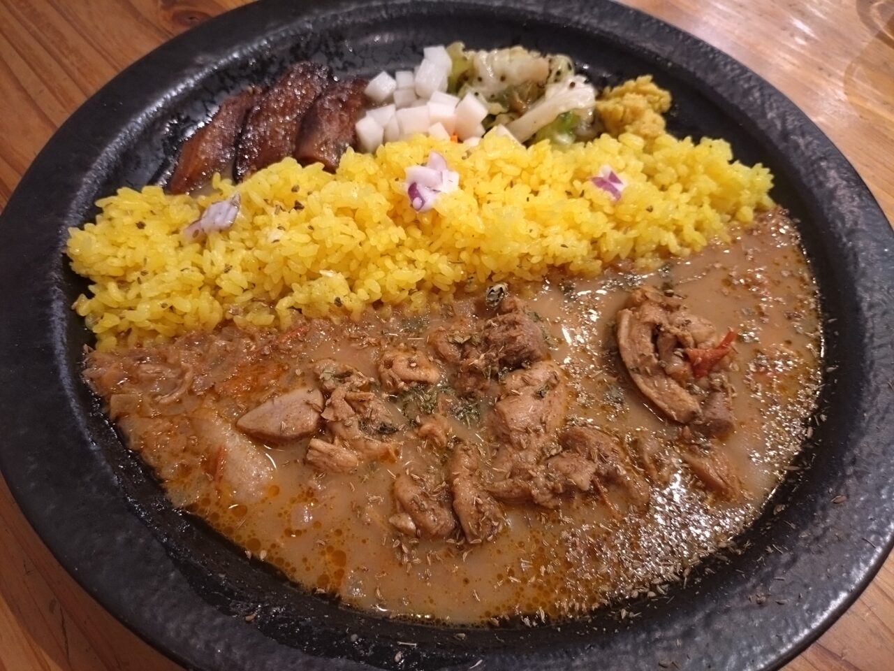 ツキノワカレー