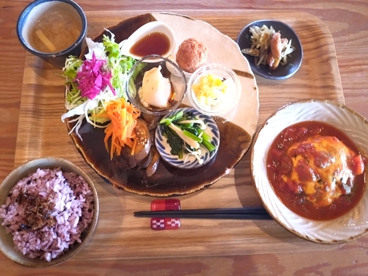 KAFUU 山の麓のやちむんcafe