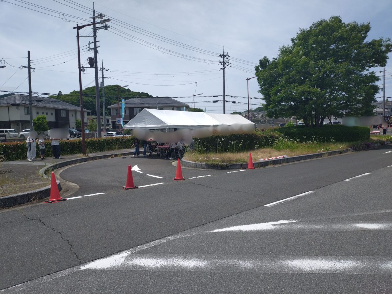 二上エキマエマルシェ